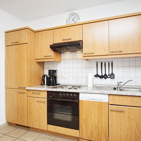 Zentrale Fewo Mit Balkon, Gratis Nutzung Vom Ahoi Erlebnisbad Und Sauna In Sellin - Villa Buskam Fewo 27 奥斯特巴德·哥伦 外观 照片