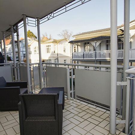 Zentrale Fewo Mit Balkon, Gratis Nutzung Vom Ahoi Erlebnisbad Und Sauna In Sellin - Villa Buskam Fewo 27 奥斯特巴德·哥伦 外观 照片